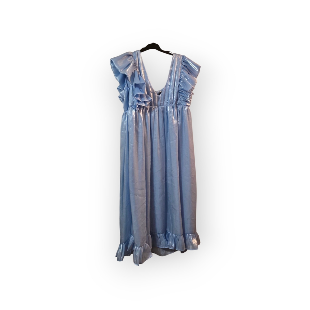 ARULA Blue Maxi Dress with Elegant Flow